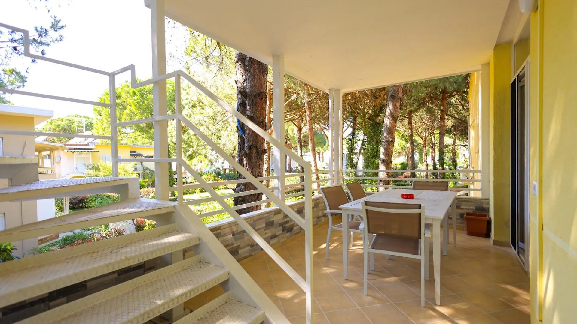 Grandstay Villa Perla Resort Durres