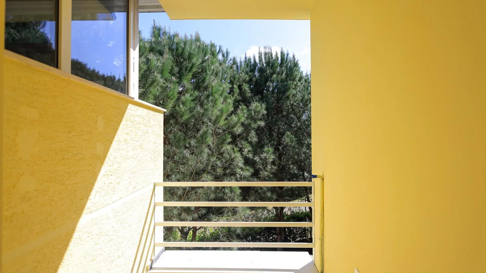 Grandstay Villa Perla Resort Durres