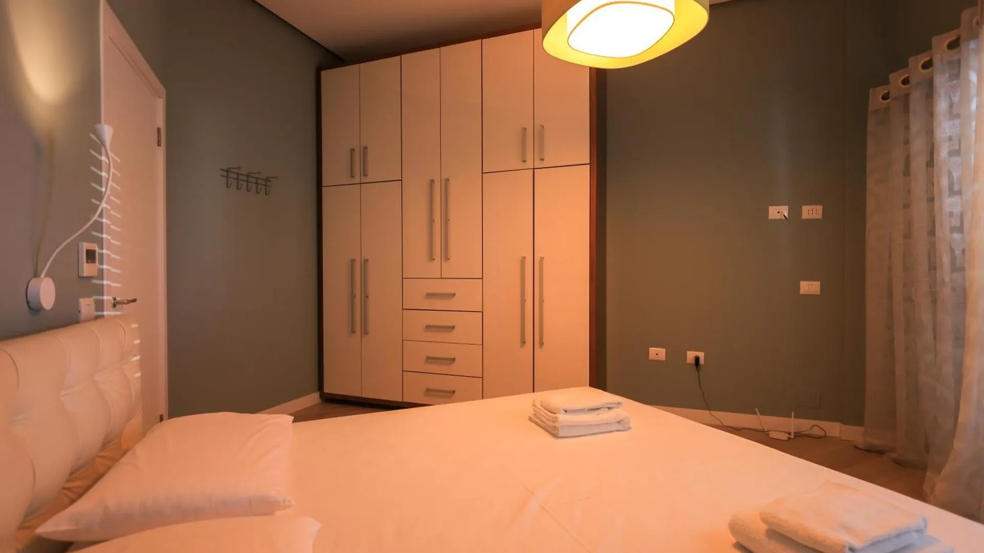 Grandstay Villa Perla Resort Durres 0*,